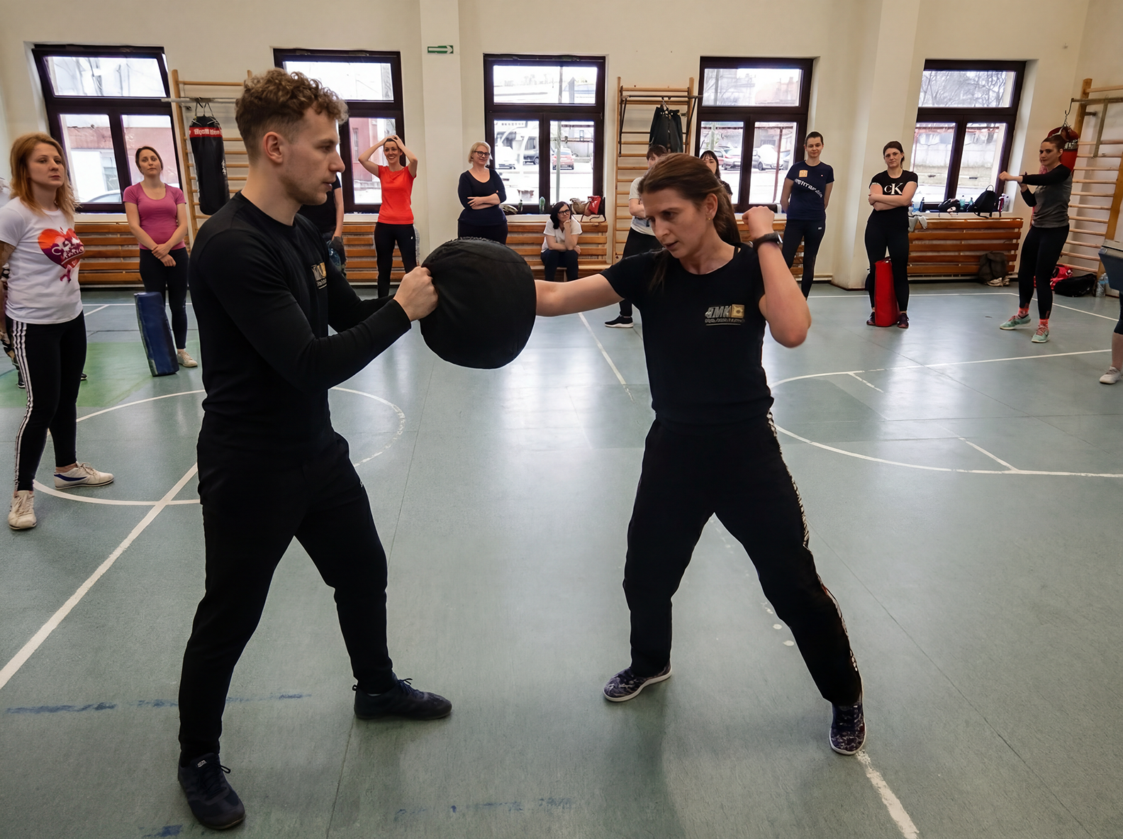 Samoobrona dla kobiet — praca w parach